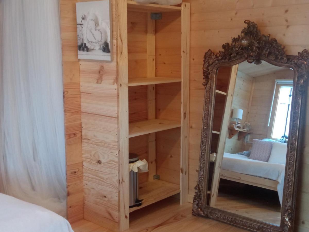 Chambre Studio Photo Chalet Sdb Partagee A Proximite Chavagne ภายนอก รูปภาพ