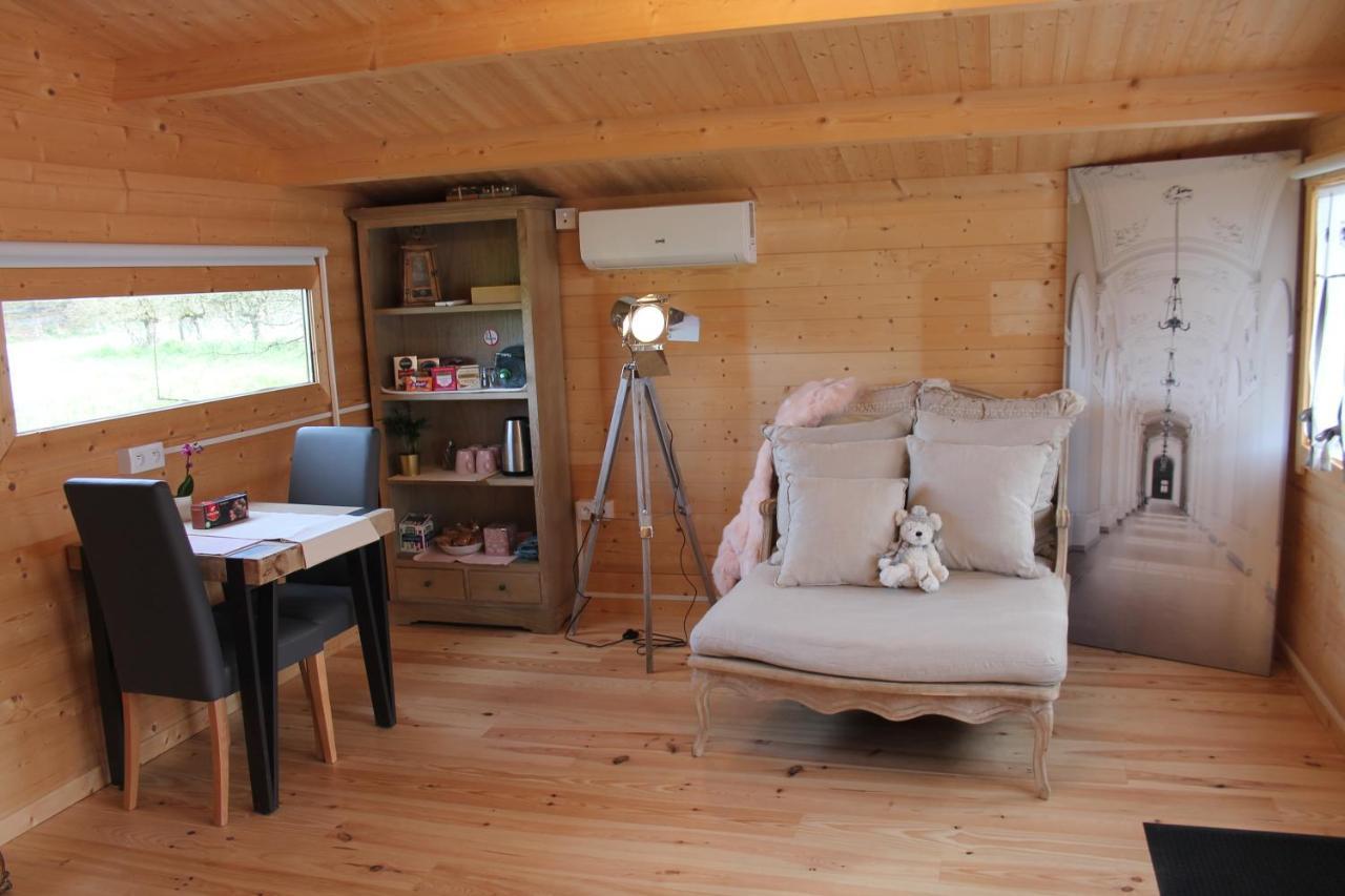 Chambre Studio Photo Chalet Sdb Partagee A Proximite Chavagne ภายนอก รูปภาพ