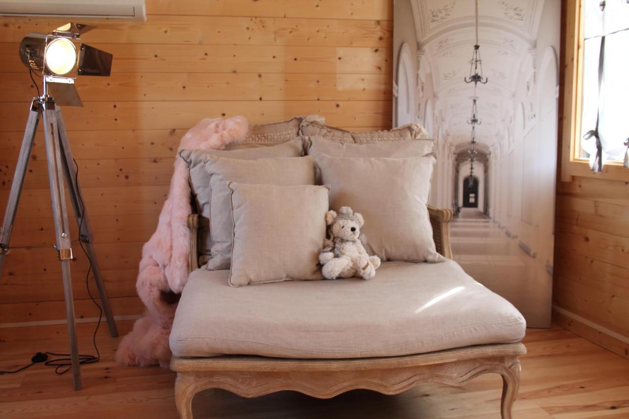 Chambre Studio Photo Chalet Sdb Partagee A Proximite Chavagne ภายนอก รูปภาพ