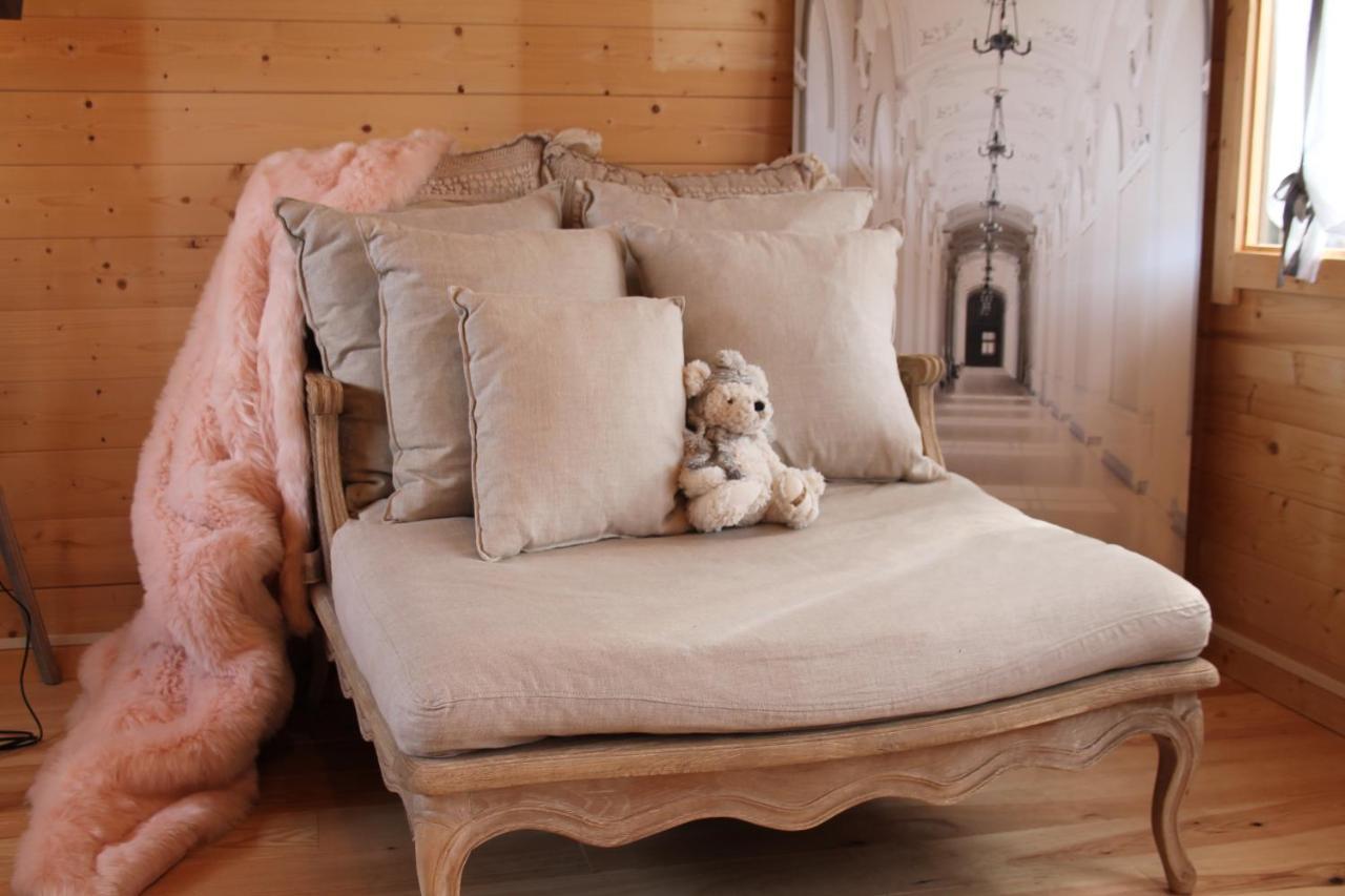 Chambre Studio Photo Chalet Sdb Partagee A Proximite Chavagne ภายนอก รูปภาพ